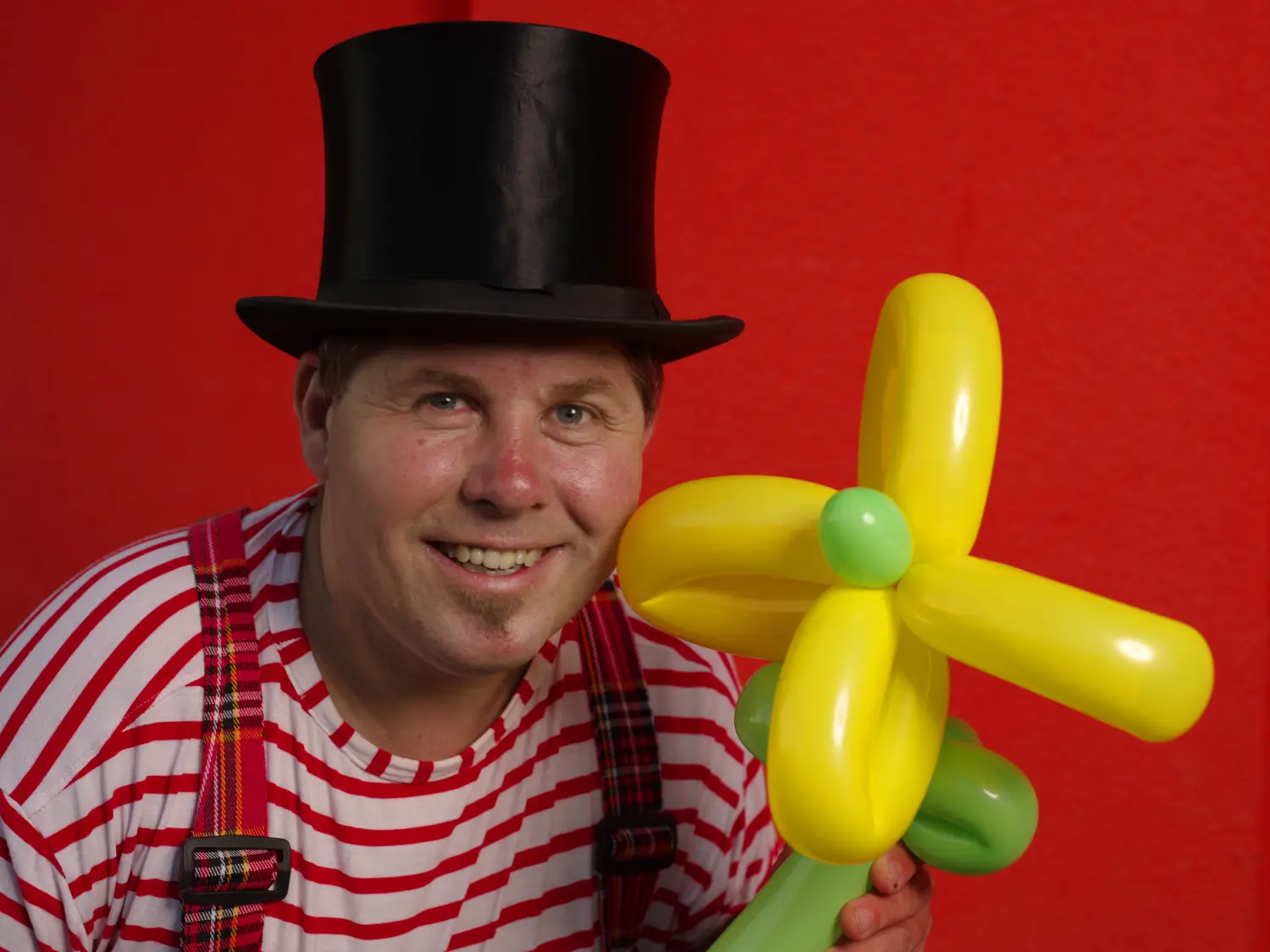 Bunte Show Zauberer Dacapo